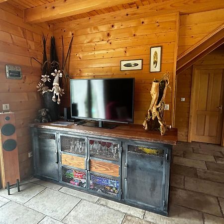 Chalet Du Champs Des Semeaux Wisches 外观 照片