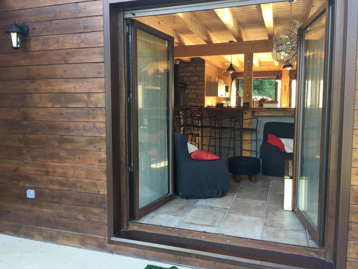 Chalet Du Champs Des Semeaux Wisches 外观 照片