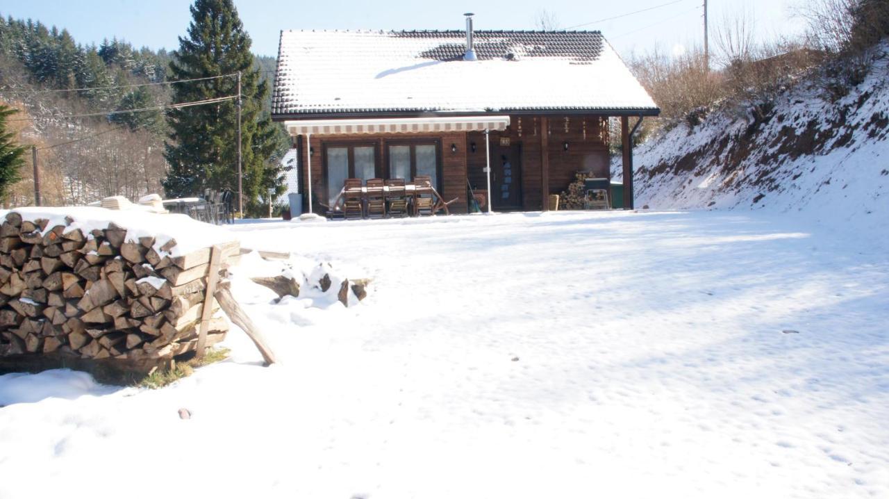 Chalet Du Champs Des Semeaux Wisches 外观 照片