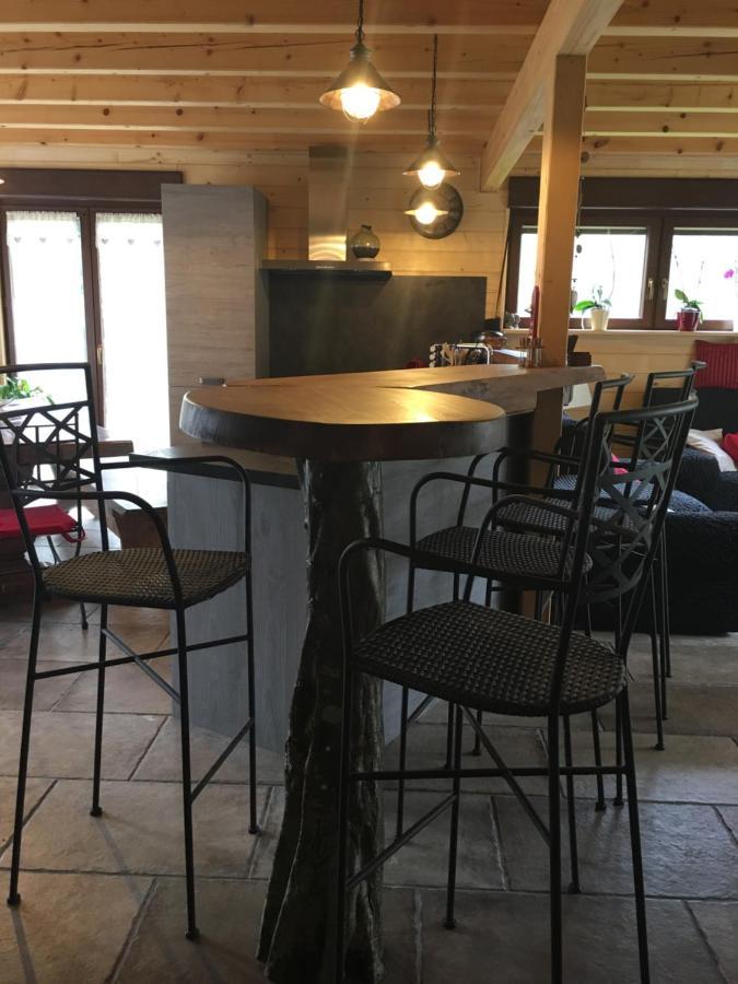 Chalet Du Champs Des Semeaux Wisches 外观 照片